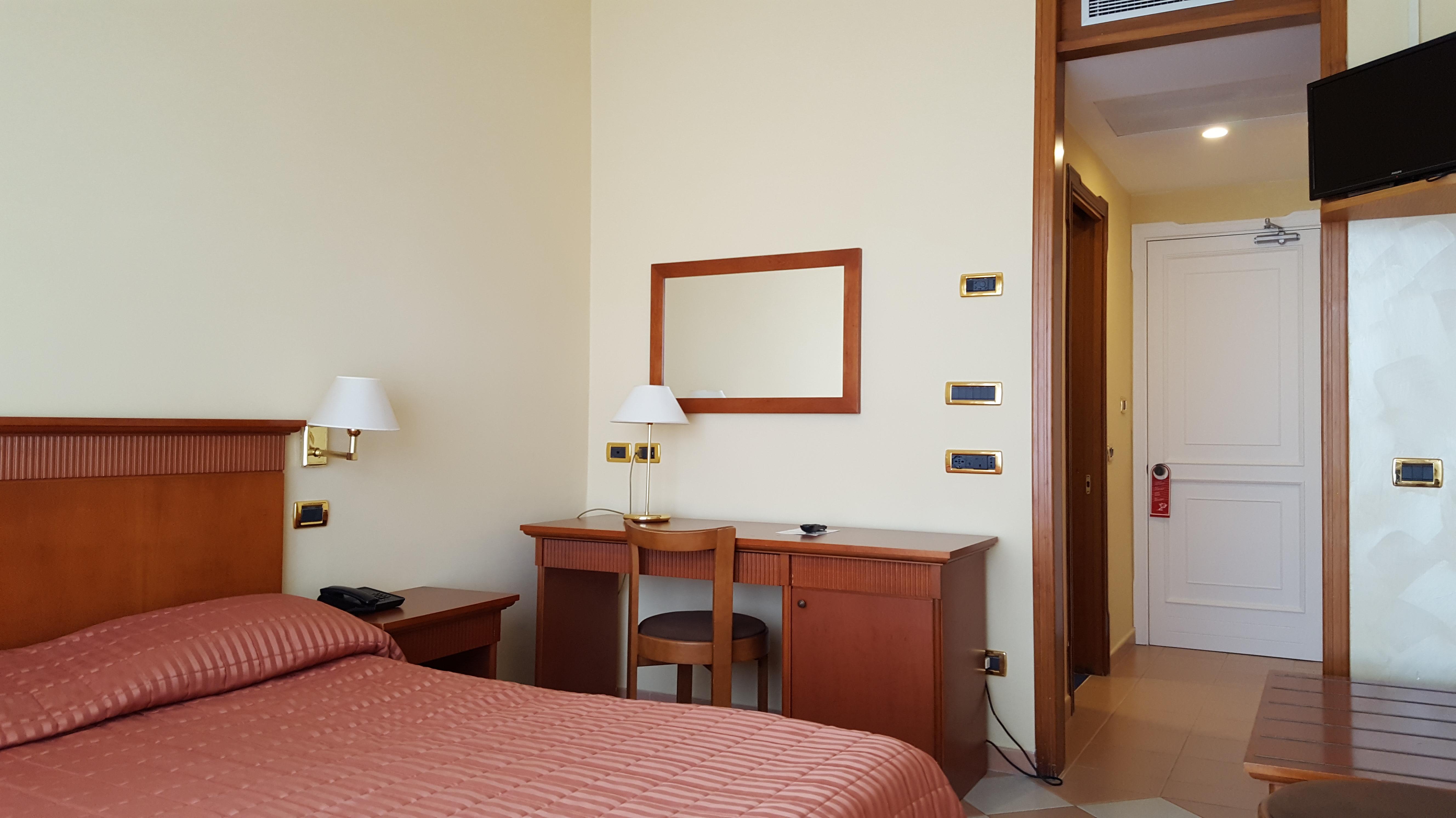 Grand Hotel Moon Valley Vico Equense Extérieur photo