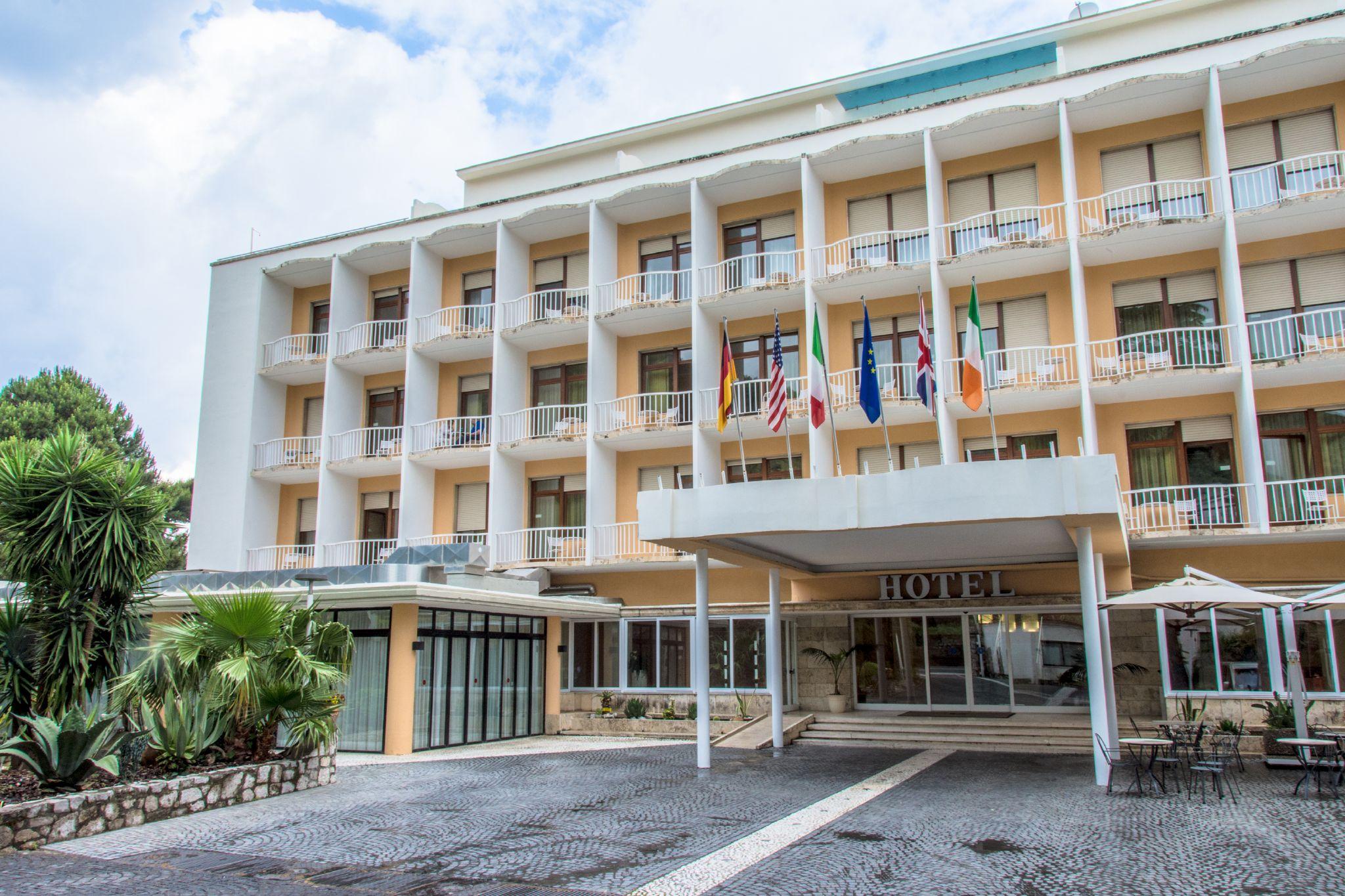 Grand Hotel Moon Valley Vico Equense Extérieur photo
