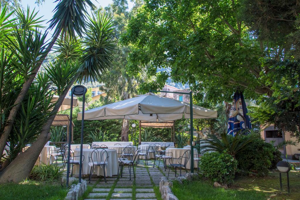 Grand Hotel Moon Valley Vico Equense Extérieur photo